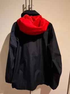 Miesten hyväkuntoinen takki