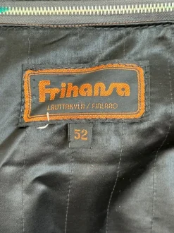 Miesten pitkä nahkatakki