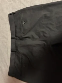 Miesten puvun housut dresmannilta