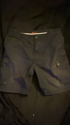 Miesten reisitasku shortsit | Vinted