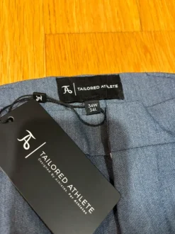 Miesten siistit housut