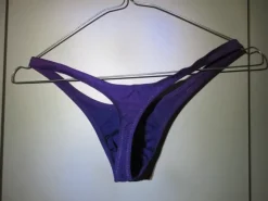 Miesten string-malliset uimahousut