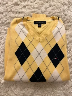 Miesten Tommy Hilfiger neule koko M