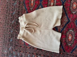 Misspap neuleshortsit