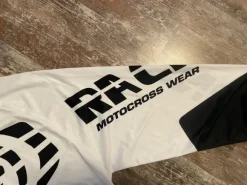 Moottoripyöräpaita