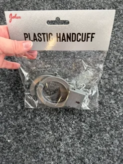 Muoviset käsiraudat