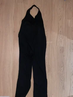 Musta äitiyshaalari