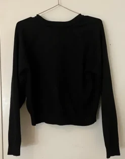 Musta neuletakki Stradivarius