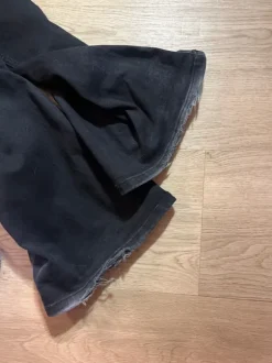 Mustat low waist flare- farkut