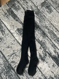 Mustat pitkät sukat | Vinted