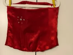 Naisten 2 osainen punainen juhlamekko