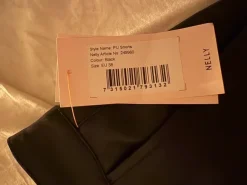 Nellyn ihanat nahkashortsit💞