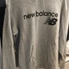 New Balance huppari