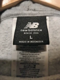 New Balance huppari
