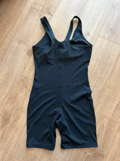 New balance m dydžio kombinezonas