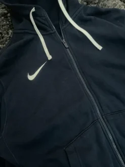 Nike - Vetoketju huppari