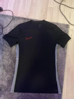 Nike Dri-fit paita