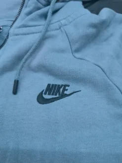Nike Huppari M