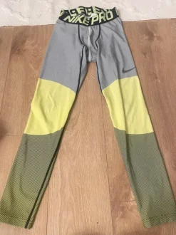 Nike pro lämpökerrasto