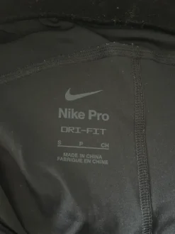 Nike Pro shortsit