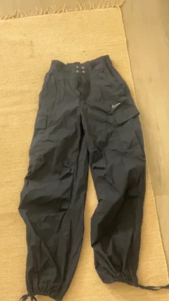 Nike Reisitaskuhousut