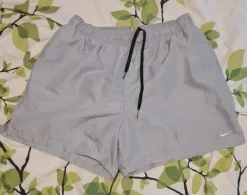 Nike short