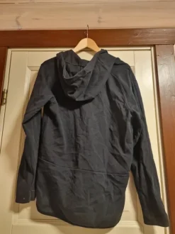 Nike -vetoketjuhuppari