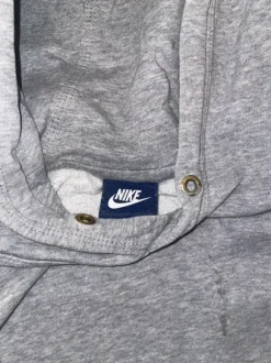 Nike-hoodie
