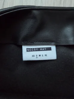 Noisy may tekonahkahame