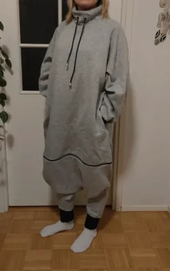 Novita aikuisten jumpsuit / haalari