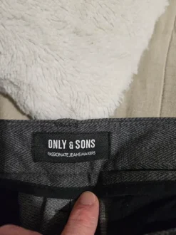 Only & sons chinot