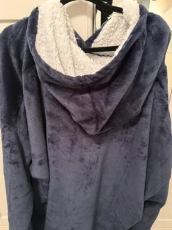 Oodie oversized fluffy mjuk varm med ficka och luva