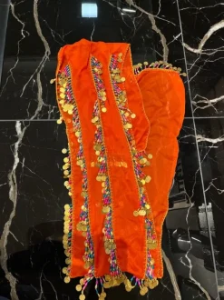 Oranssi napatanssi vyö