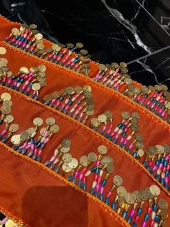 Oranssi napatanssi vyö