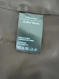 &OtherStories bleiseri