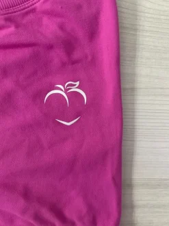 Peach urheilushortsit