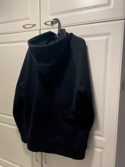 Peak performance huppari