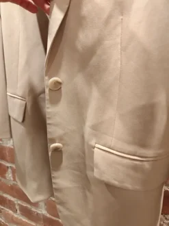 Pitkä kevyt takki/bleiseri