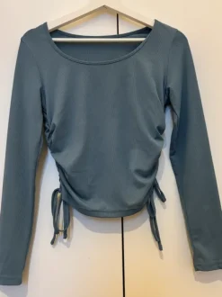 Pitkähihainen paita