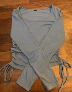 Pitkähihainen paita