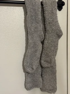 Pitkät pörrösukat