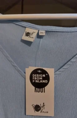 Pola plus vaaleansininen mekko koko 56-58