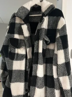 Pörrötakki oversized