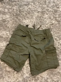 Pull & Bear -shortsit