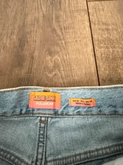 Pull&Bear farkkushortsit