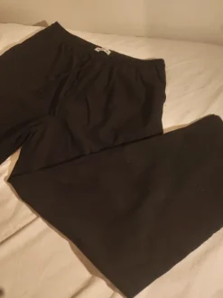 Pull&bear, verryttelyhousut