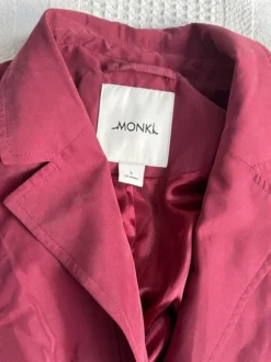 Purppura pitkä takki