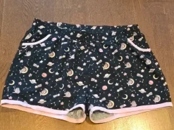 Pusheen L shortsit EMP