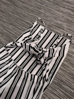 Raidallinen jumpsuit