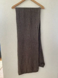 Repeat Cashmere kaulahuivi